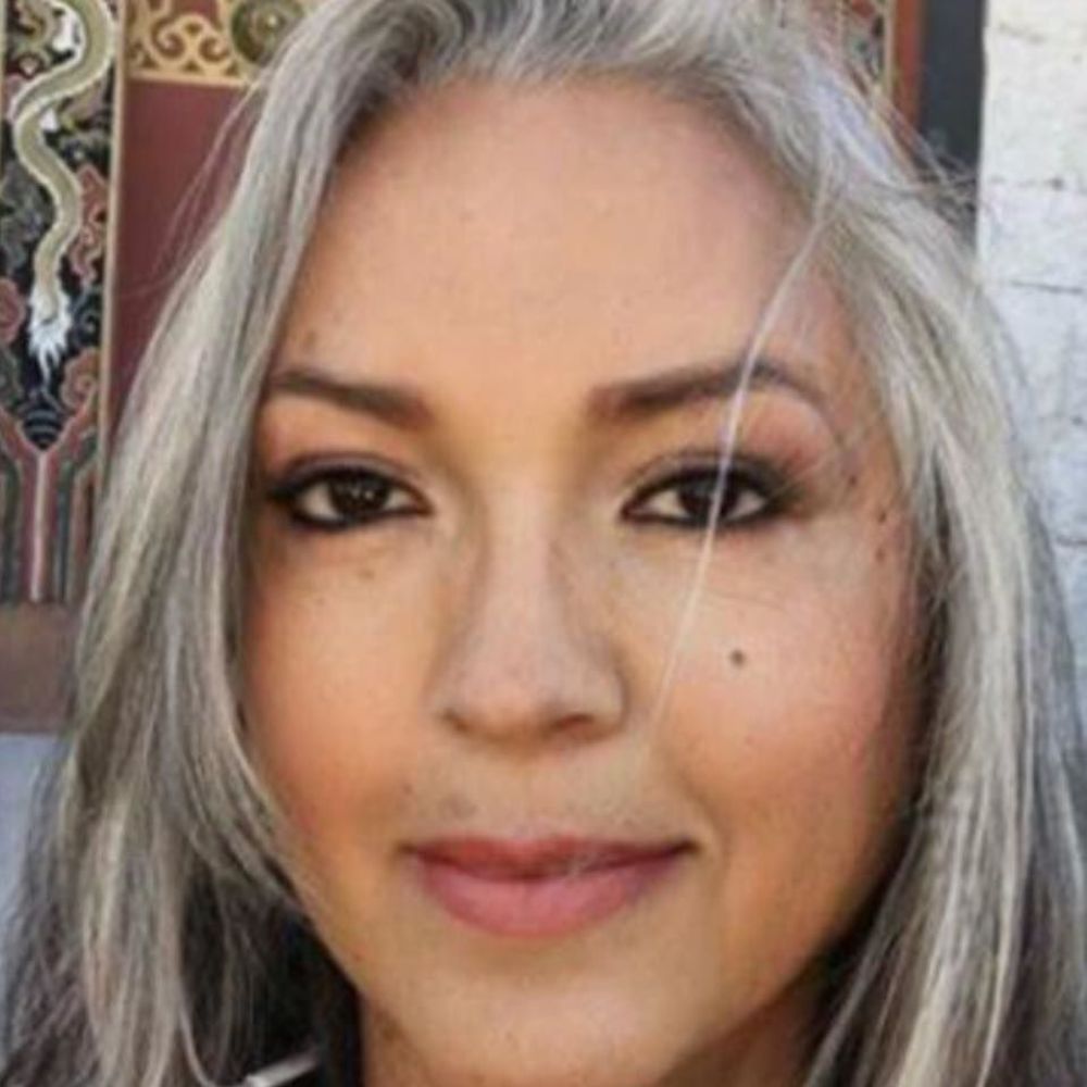 Meet your Posher, Elle